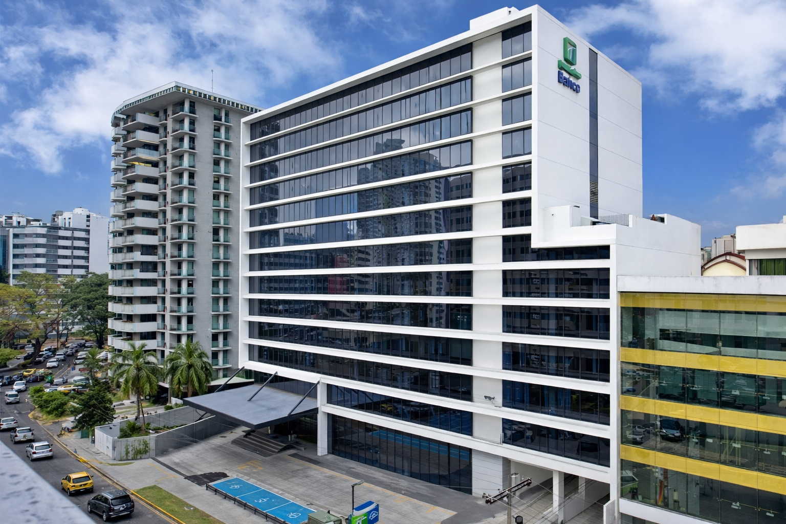 Holiday Inn Express - Window Walls
