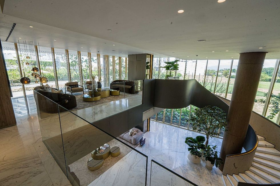 Glass railings and aluminum windows